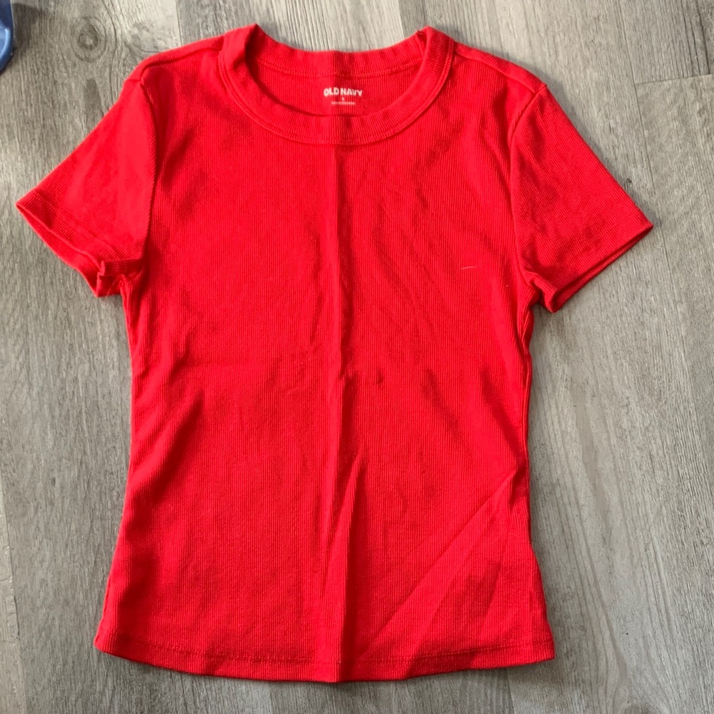 Old Navy Red Short Sleeve Crewneck Tee for Women
